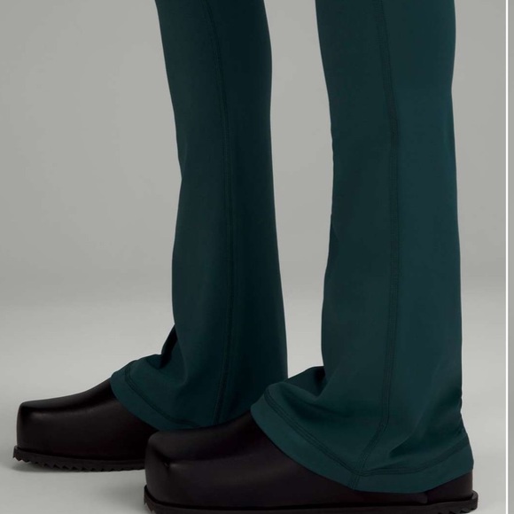 Lululemon Align High-Rise Mini Flare Pant 32" Size 10 EUC $118 - Picture 9 of 11